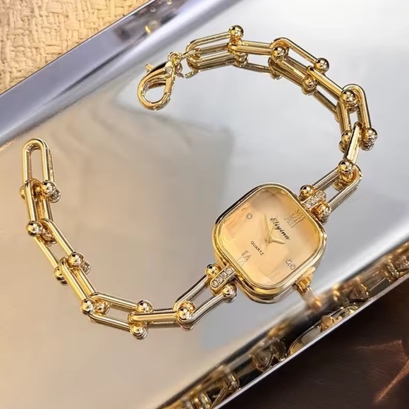 Luxury Gold Link Bracelet Watch main image 6